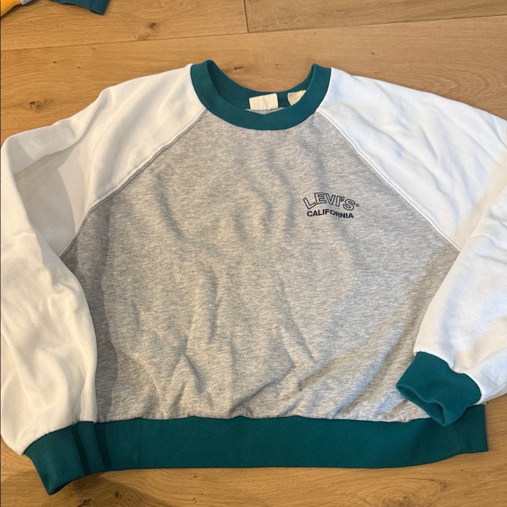 Vintage Levi sweater- small
